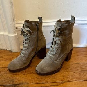 Frye lace up boots size women’s 7.5